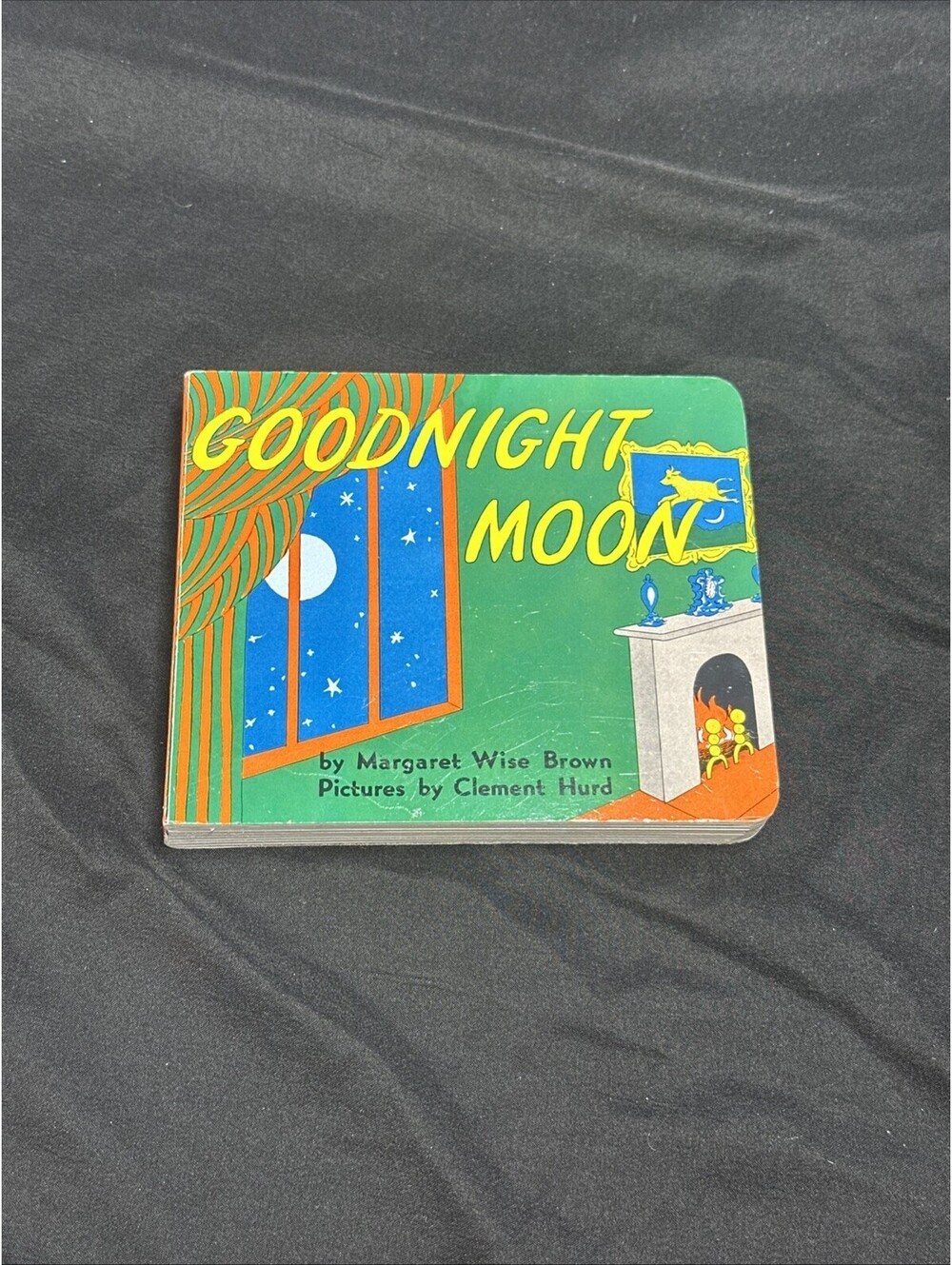 Goodnight Moon by Margaret Wise Brown (1991, Children's Board Books)